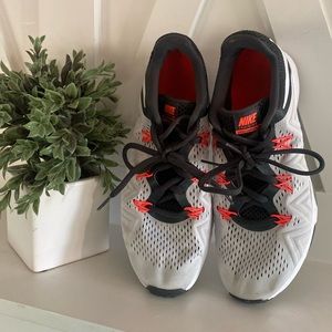 Nike Training Zoom Conditioning Running Shoes size 10 Preowned